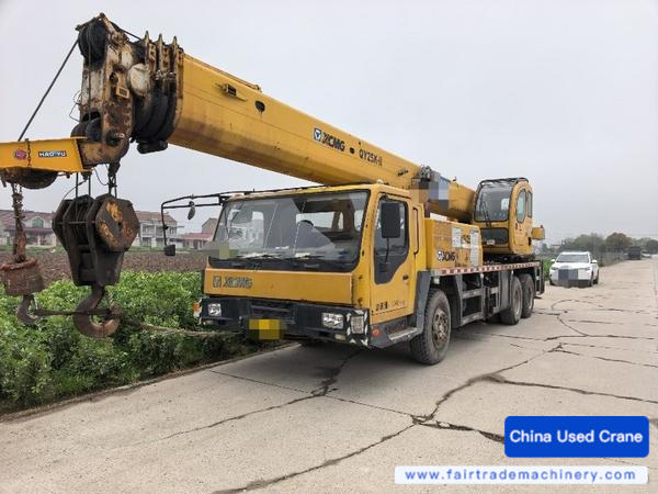 Buy XCMG 25K Used Crane / 1